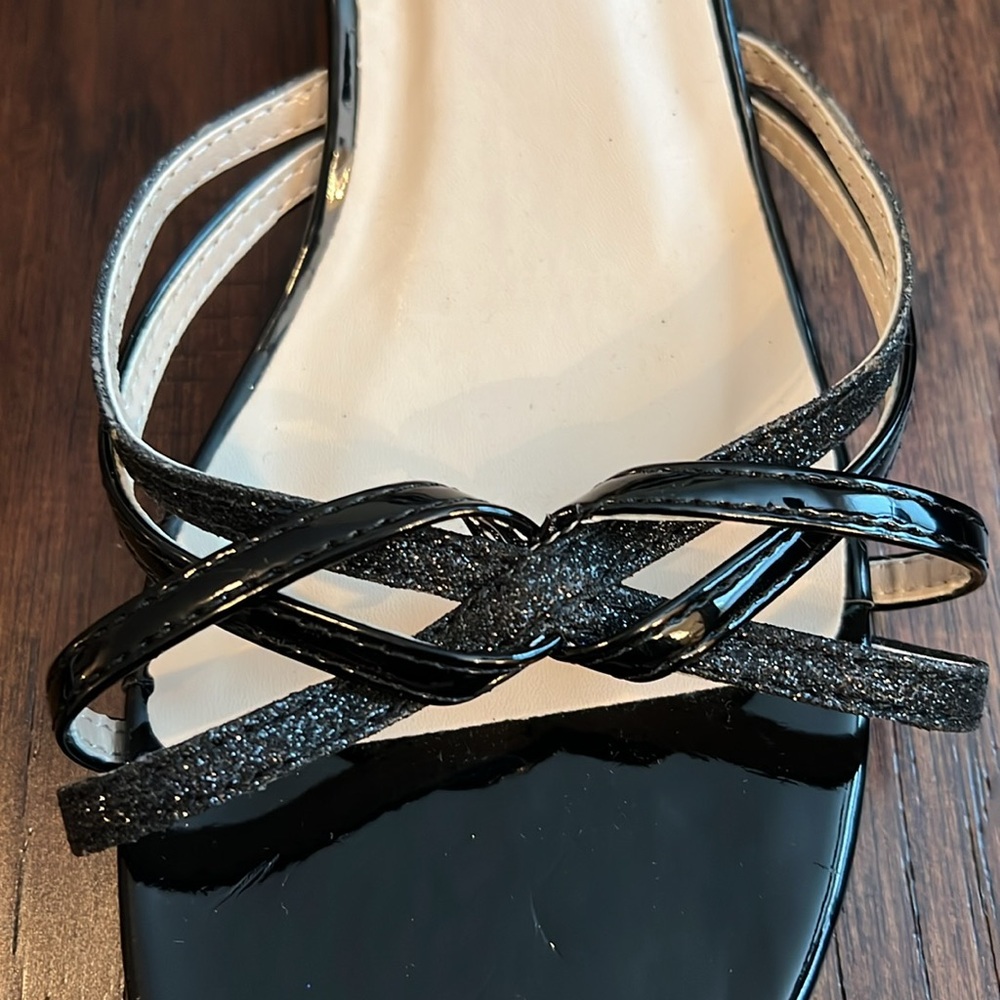 Benjamin Walk sandals- WIDE width!! - Picture 2 of 8